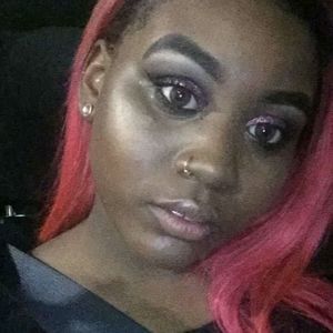 Meet your Posher, Lovely